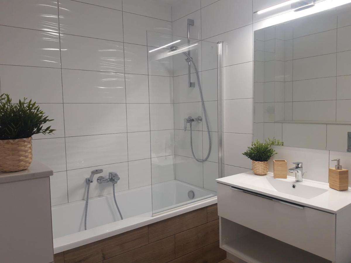 Domek W Parku Apartment Hel Ngoại thất bức ảnh